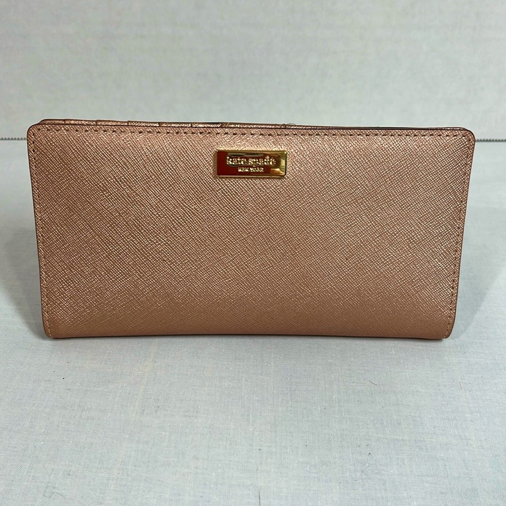 Kate Spade snap wallet